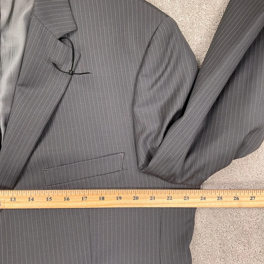 Pronto Uomo Suit Mens 46S 41W Gray Pinstripe Traditional Executive 2 Button Wool